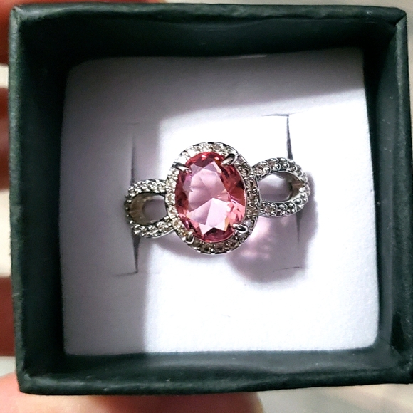 Ring Bomb Party Jewelry - Ring Bomb Party pink and white topaz ring size 7